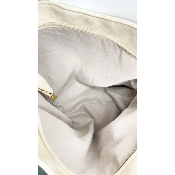 Retro Pattern Vegan Leather Crossbody Bag - Picture 6 of 6